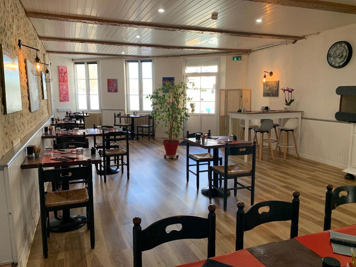 Hotel Restaurant De L'Union Mirambeau  Eksteriør bilde